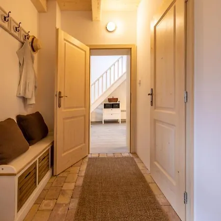 Stodola Na Vsi בית נופש *